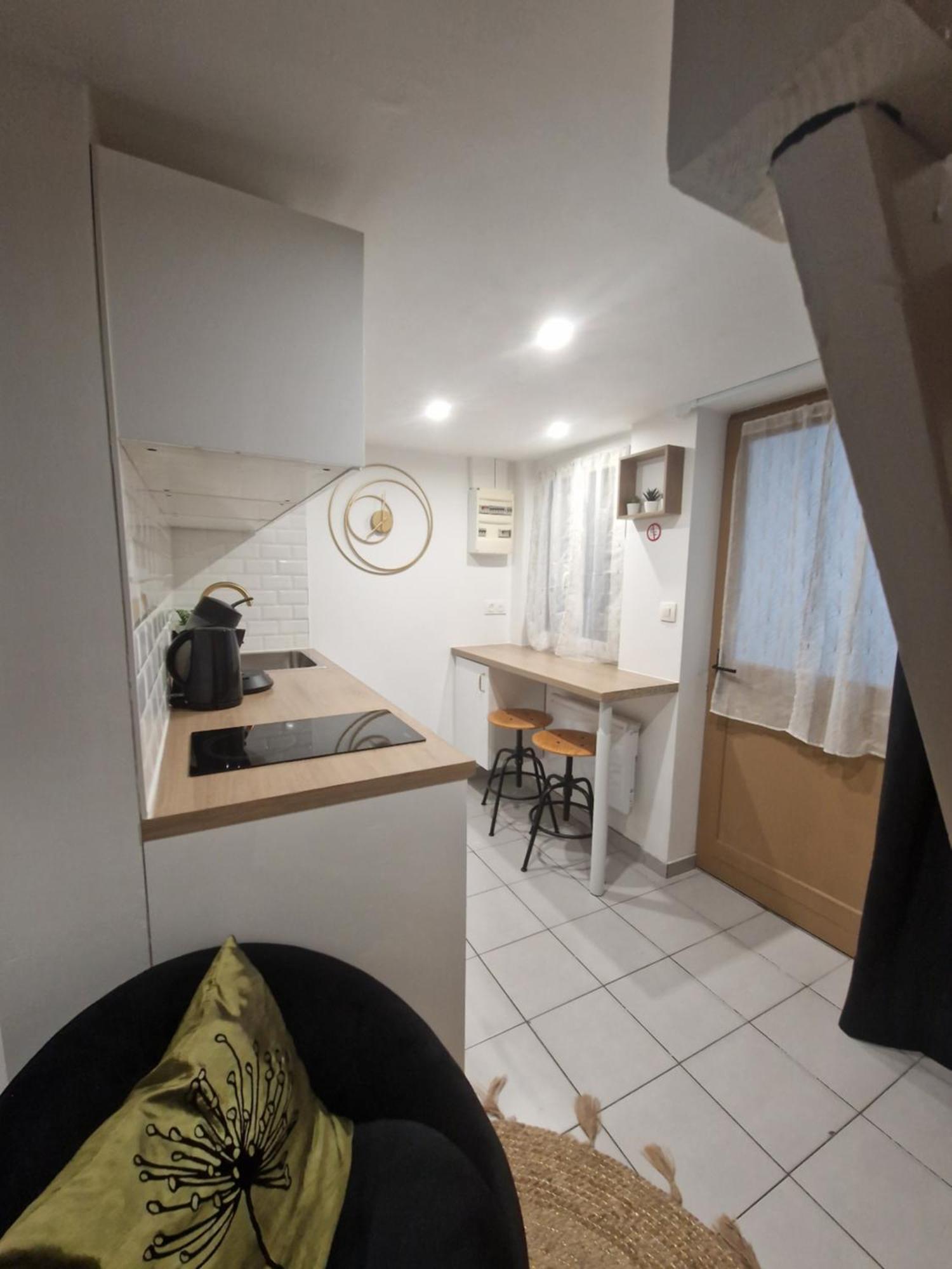 Apartament Le Petit Triplex Des Carmelites -Coeur Historique Rouen Zewnętrze zdjęcie