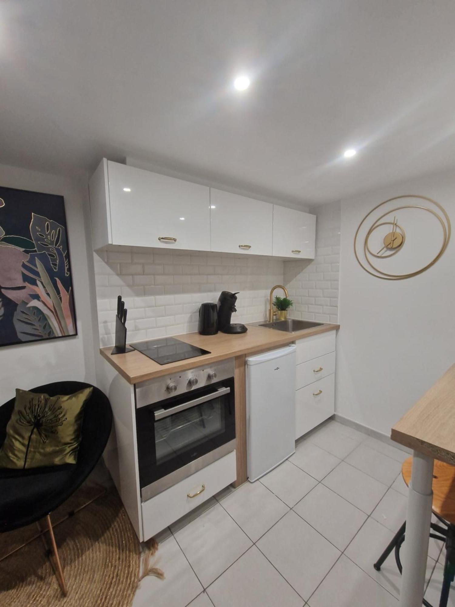 Apartament Le Petit Triplex Des Carmelites -Coeur Historique Rouen Zewnętrze zdjęcie